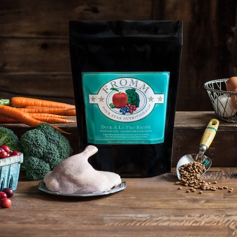 Fromm Four-Star Dry Cat Food - Duck  La Veg - 10lb Bag