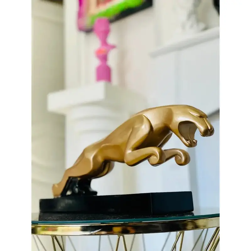 Luxury Gold Jaguar Statue